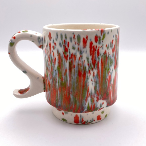 Vintage 74 Speckled Coffee Mug with a Frog Inside